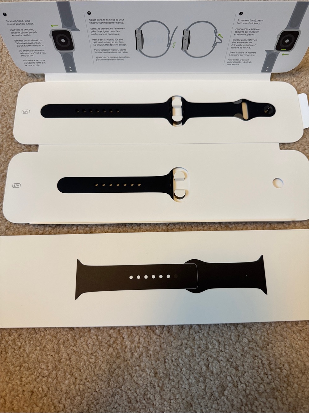 Black Sport Band for Apple Watch - Classic Silicone Strap